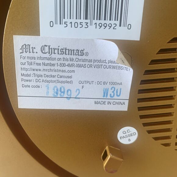 Mr. Christmas 2014 Triple Deck Carousel Works Holiday and Year-Round Songs Works - Picture 8 of 12